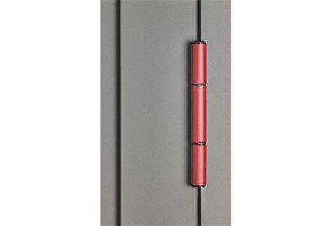 Porta d'ingresso Le Corbusier - vista dettagliata della cerniera della porta a rullo in rosso