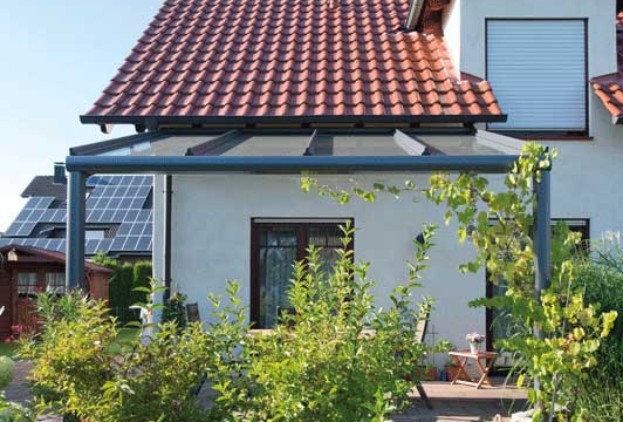 Terrassenueberdachung-frontale-Ansicht
